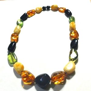 AMBER MULTICOLORED 18" BEADED KNOTTED  NECKLACE